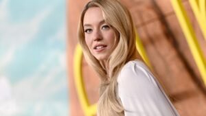 Read more about the article Sydney Sweeney shares an Australia photo dump while filming ‘Gundam’