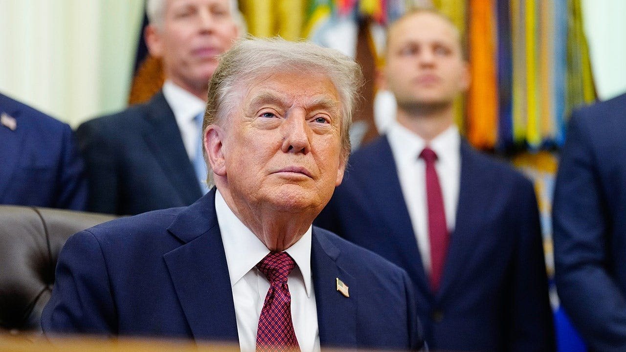 You are currently viewing Trump says Saudi Arabia must join Abraham Accords for nuclear deal