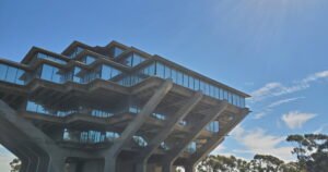 Read more about the article DOJ accuses UCSD School of Medicine of racial discrimination in admissions process