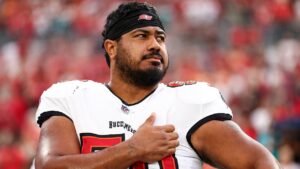 Read more about the article Pro Bowl player requests trade from Tampa Bay Buccaneers on eve of training camp amid contract dispute