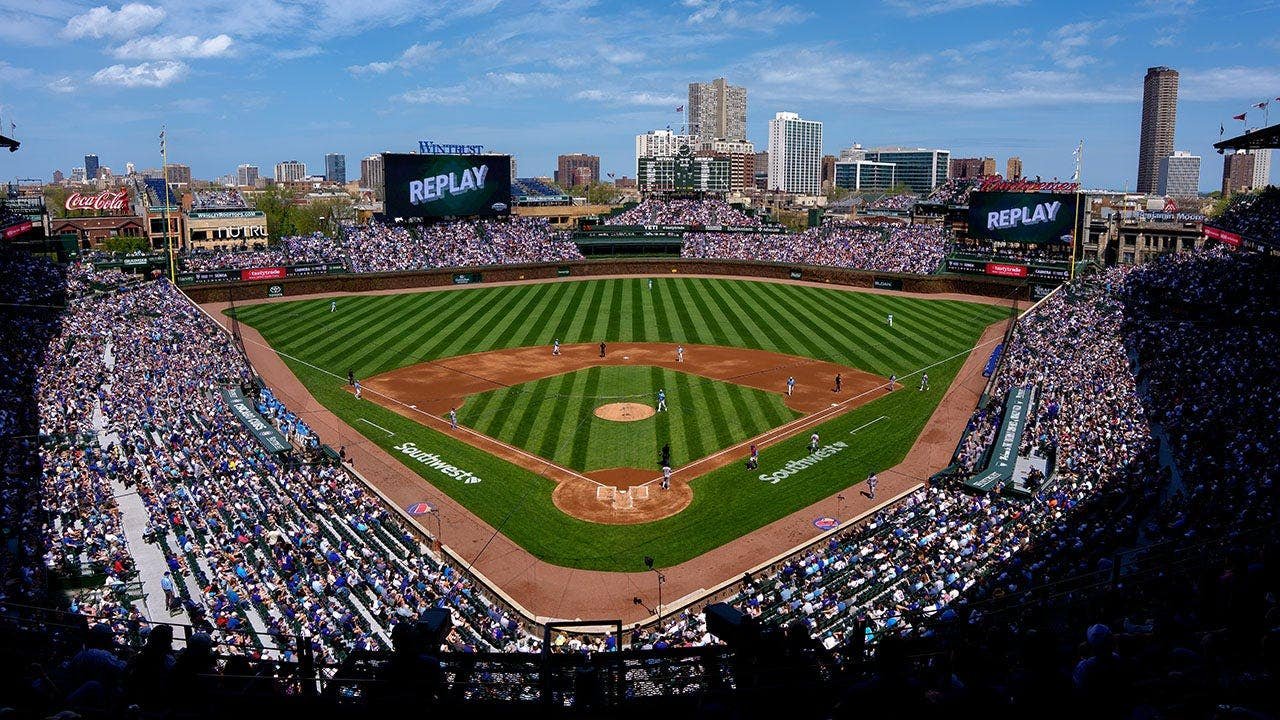 You are currently viewing Framber Valdez faces David Peterson with under pick at Wrigley Field