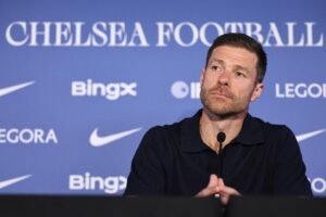 Read more about the article 2026-27 Premier League odds, picks, predictions: Can Chelsea spring a surprise?