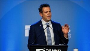 Read more about the article GOP candidate for governor calls out Dems’ ties to the far left on ‘Ruthless’