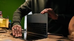 Read more about the article 10 refurbished tech deals on StackSocial you don’t want to miss — save up to 86%