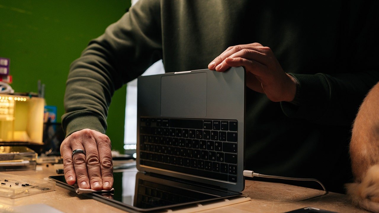 You are currently viewing 10 refurbished tech deals on StackSocial you don’t want to miss — save up to 86%