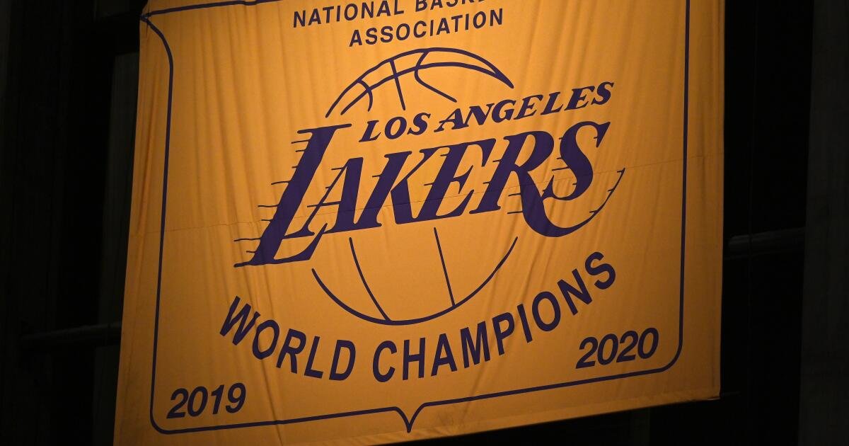 You are currently viewing Lakers again have most nationally televised games on their schedule