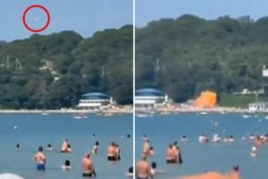 Read more about the article Russia says 4 killed at popular holiday resort â including a child â in Ukrainian drone attack