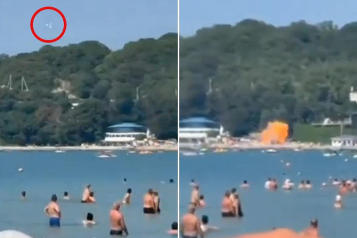 You are currently viewing Russia says 4 killed at popular holiday resort â including a child â in Ukrainian drone attack
