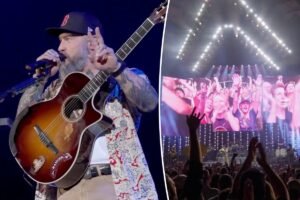 Read more about the article Zac Brown Band gives away free cruise trip to more than 37,000 fans: ‘The biggest giveaway in history’