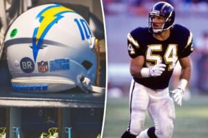 Read more about the article Chargers turn San Diego homecoming into tribute for Billy Ray Smith