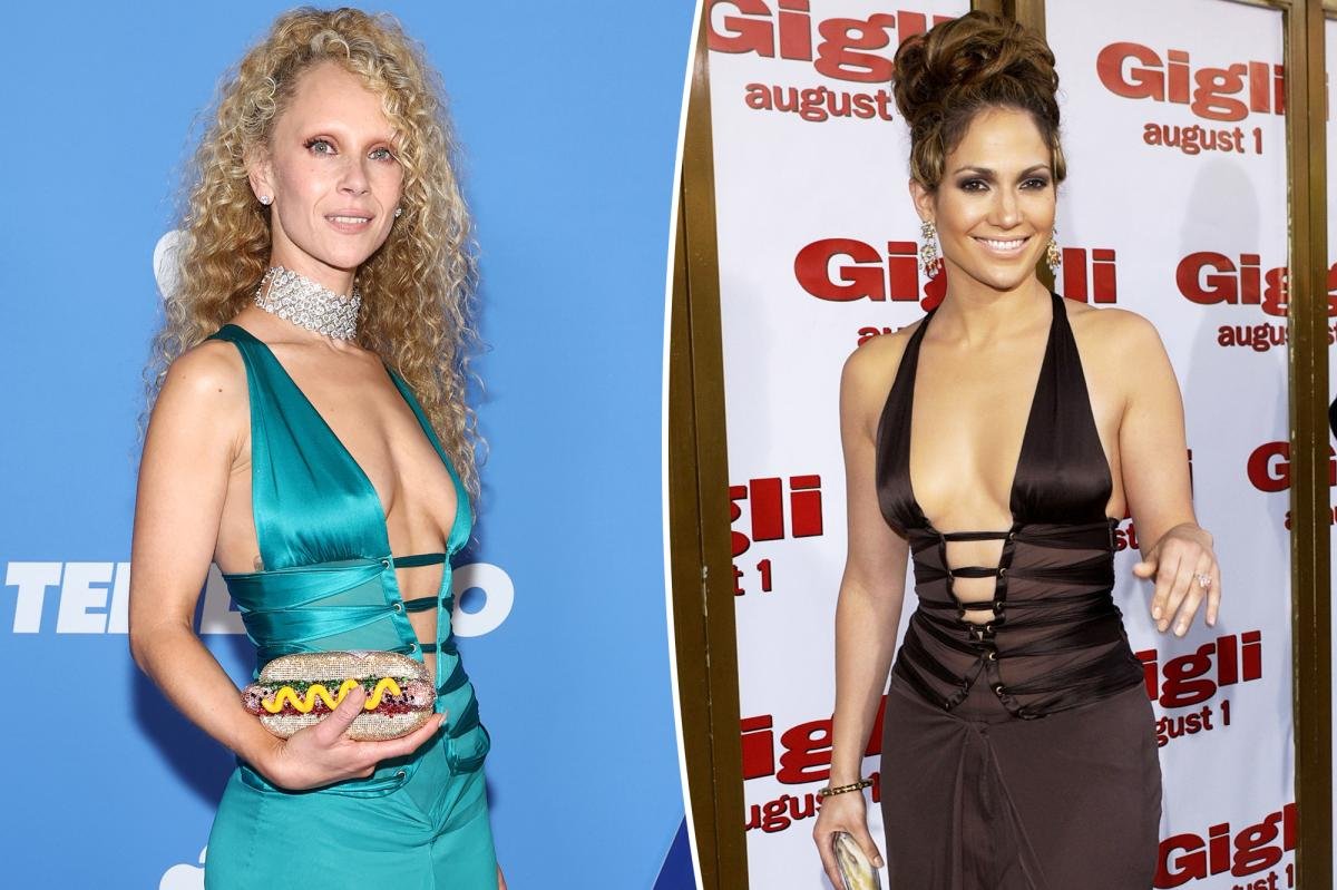 You are currently viewing Juno Temple takes Jennifer Lopez’s ‘Gigli’ premiere dress for a spin at ‘Ted Lasso’ premiere
