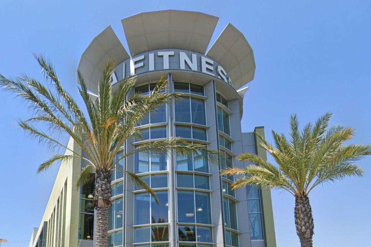 You are currently viewing Alleged incident inside LA Fitness sparks wild lawsuit: ‘Total shock and worsening pain’