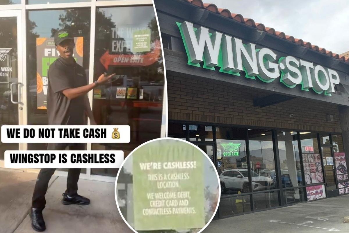 You are currently viewing Popular chain restaurant pisses off customers for going cashless: ‘I’ll never eat there again’