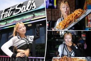 Read more about the article LA’s top competitive eater tries Fat Sal’s $100, gigantic 30-inch sub
