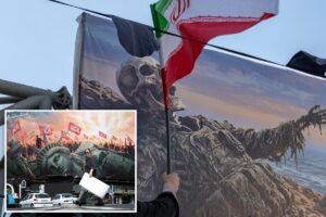 Read more about the article New Iranian billboard depicts dead US soldier on shore of Strait of Hormuz