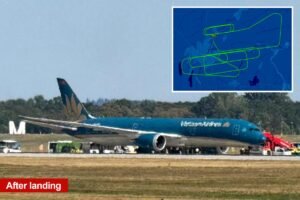Read more about the article Vietnam Airlines flight forced to dump fuel, return to airport after tail strikes runway