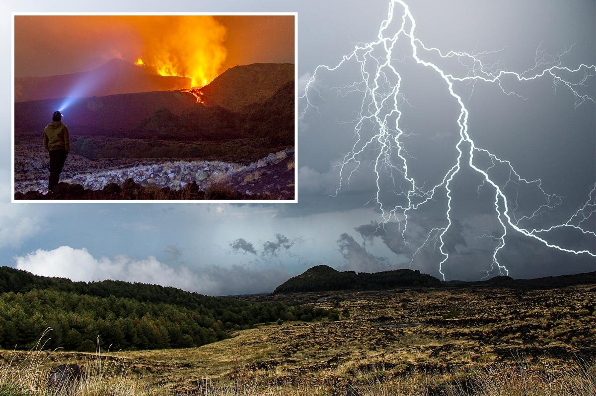 You are currently viewing US tourist struck by lightning, dies hiking active volcano in Italy