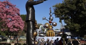 Read more about the article Disneyland is finally remaking Tomorrowland, exec announces at D23