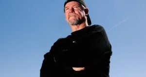 Read more about the article Out-squatted: Handyman Flash Shelton will squat with your squatters — until they leave