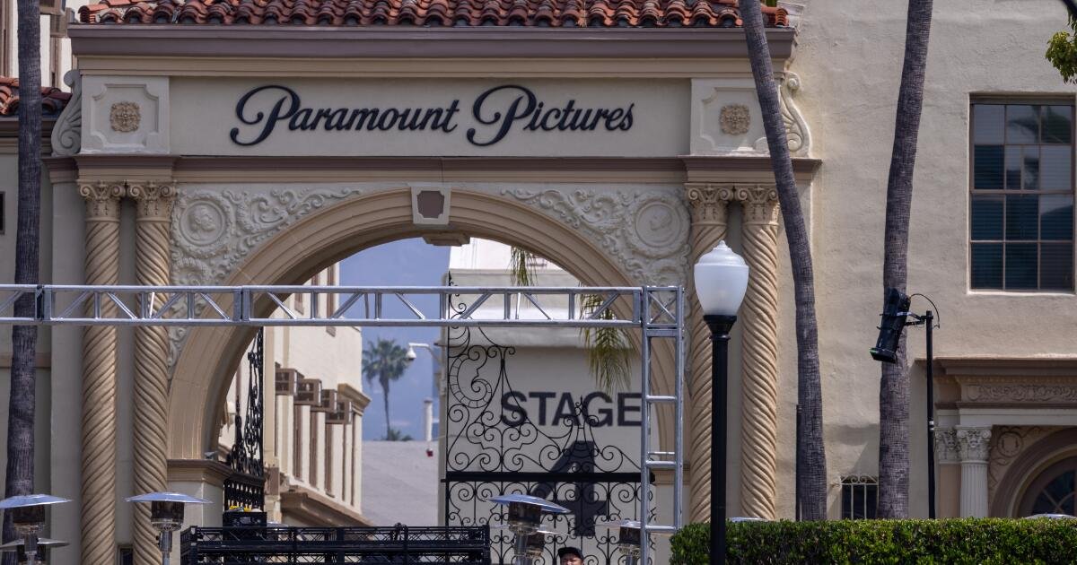 You are currently viewing British authorities approve Paramount’s Warner Bros. deal