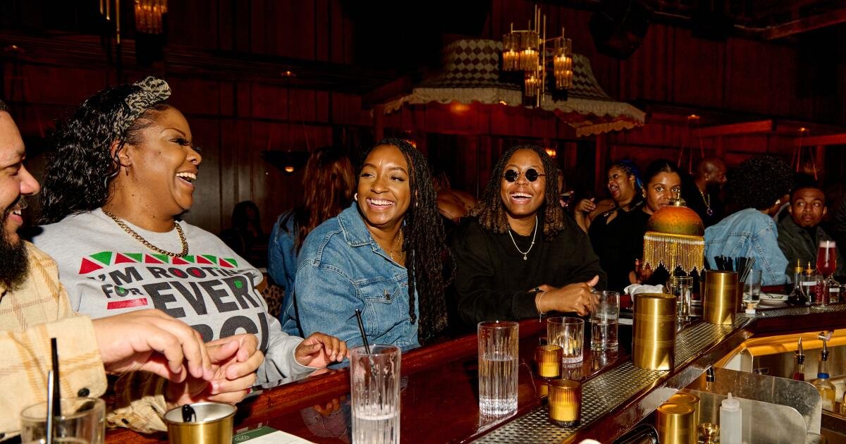 You are currently viewing 10 Black-owned restaurants to visit before 'Cowboy Carter' and 'Grand National' tours at SoFi Stadium