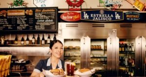 Read more about the article Oldest restaurants in Los Angeles still open for dine-in