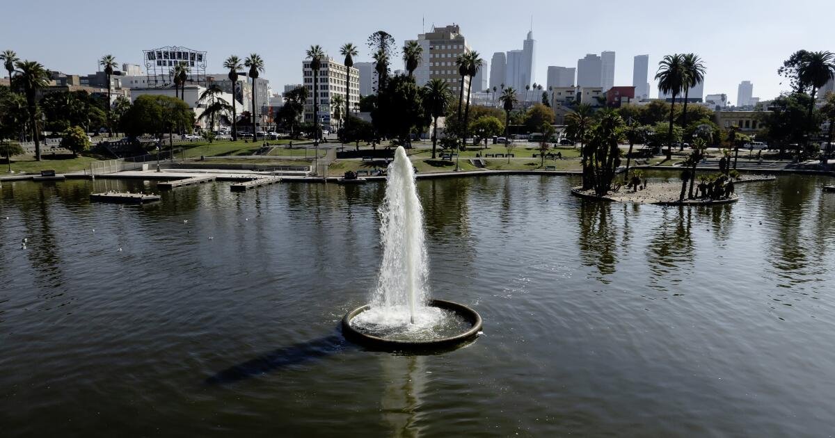 You are currently viewing Pedal boats are coming back to MacArthur Park. ‘Boy, this water is nasty’