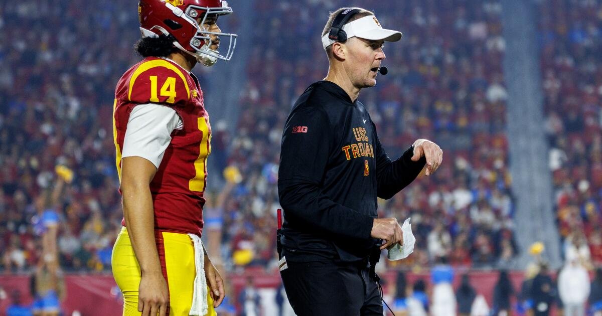 Read more about the article Times of Troy: What’s the worst-case scenario in a make-or-break 2026 for USC football?