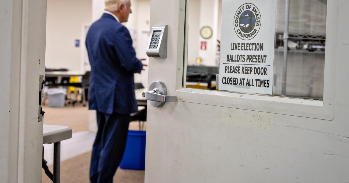 You are currently viewing Court halts Shasta County measure that eliminates most mail-in voting — for now