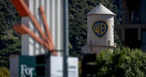 Read more about the article Report warns Paramount-Warner merger could erase 4,500 jobs in L.A.