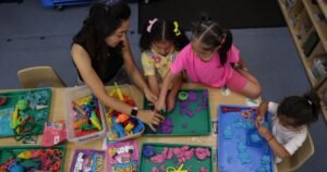 Read more about the article How empty TK-12 classrooms can help fix California’s child-care crisis