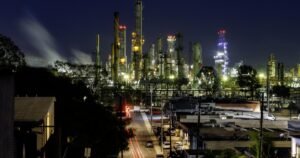 Read more about the article Oil company profits are soaring. Here’s what California officials want to do