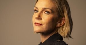 Read more about the article ‘Pluribus’ star Rhea Seehorn has a classic moving-to-L.A. story