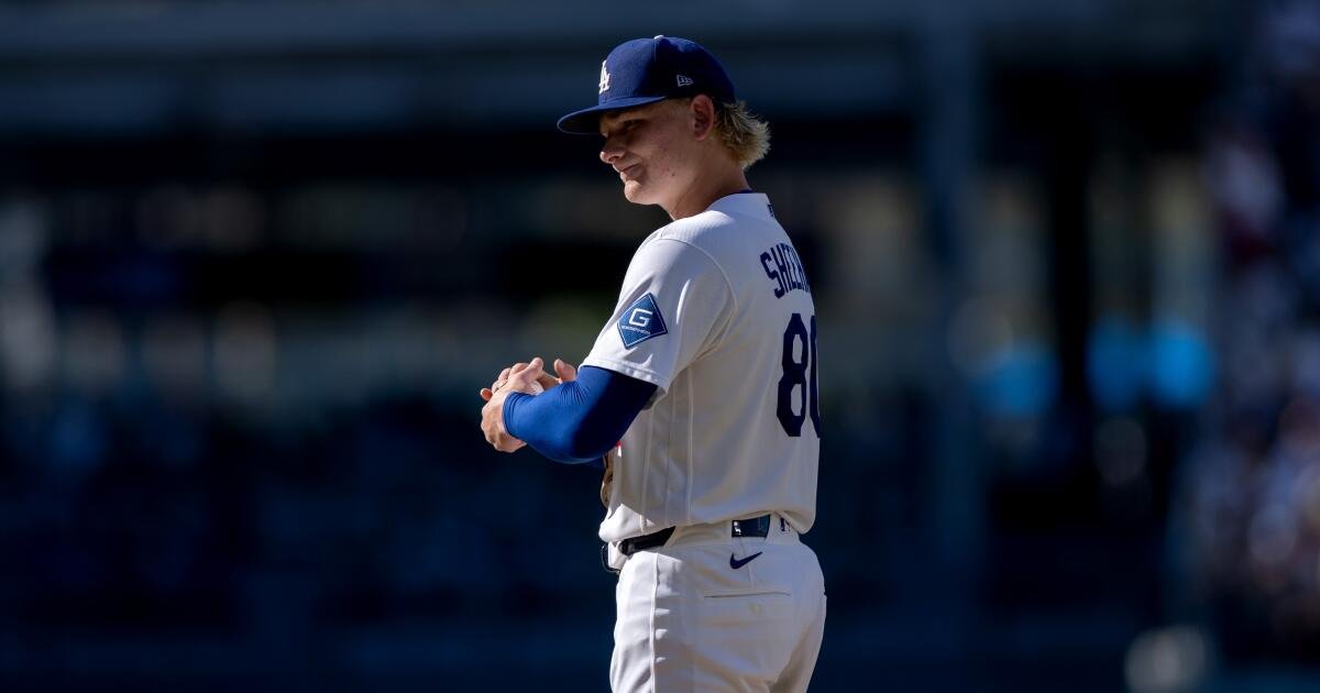 You are currently viewing Emmet Sheehan struggles early and Dodgers are swept by Boston Red Sox