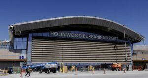 Read more about the article We toured Hollywood Burbank Airport’s newest terminal. Here’s what you can expect