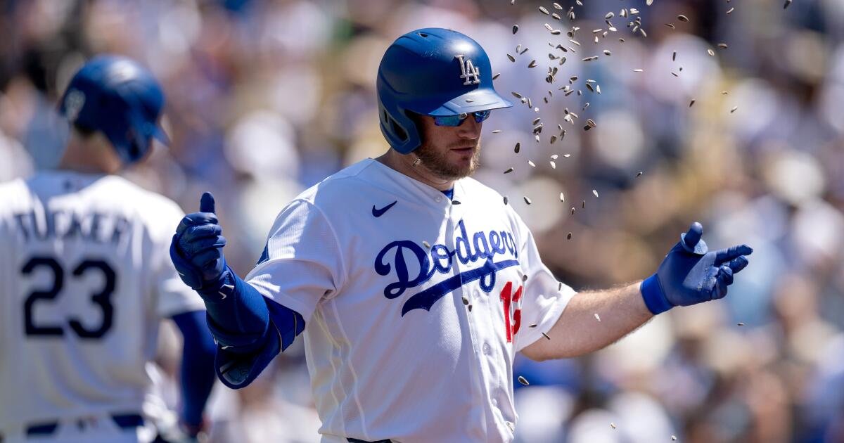 Read more about the article How Max Muncy went from being cast off to longest-tenured Dodger