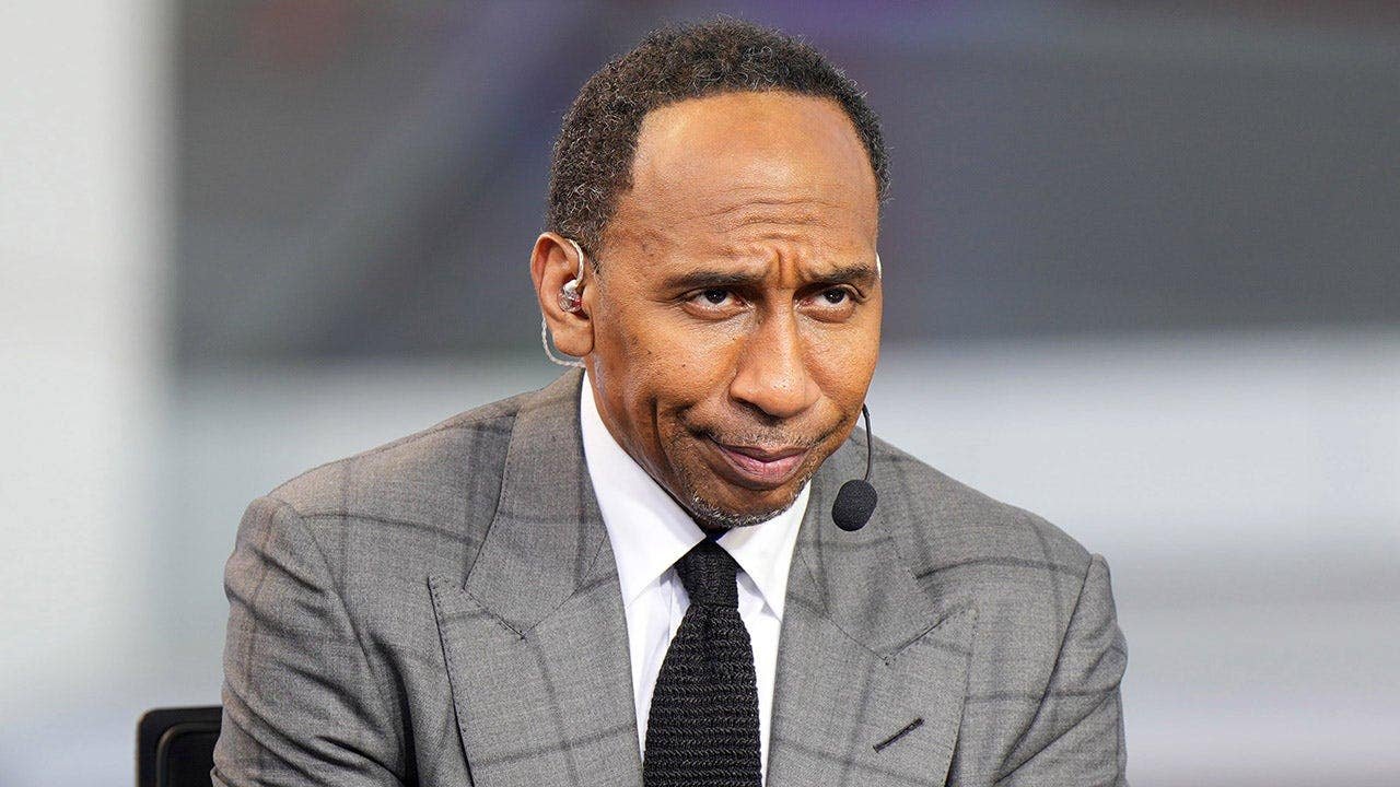 You are currently viewing Stephen A Smith calls NABJ award a personal ‘hit job’ on his career