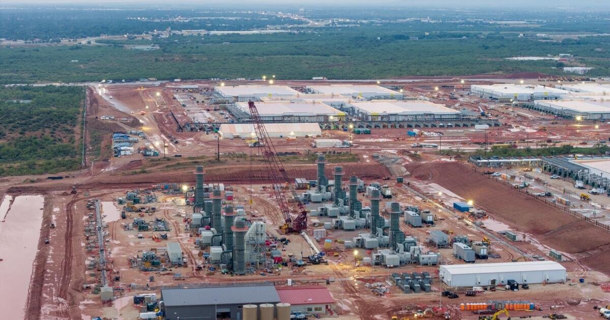 Read more about the article Big Tech’s gas-hungry AI hubs risk blowing up climate pledges