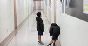 Read more about the article Trump’s treatment of migrant kids prompts judge to appoint watchdogs to enforce rules