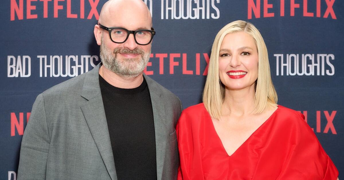 Read more about the article Christina Pazsitzky gets emotional discussing ‘extremely sad’ divorce from Tom Segura