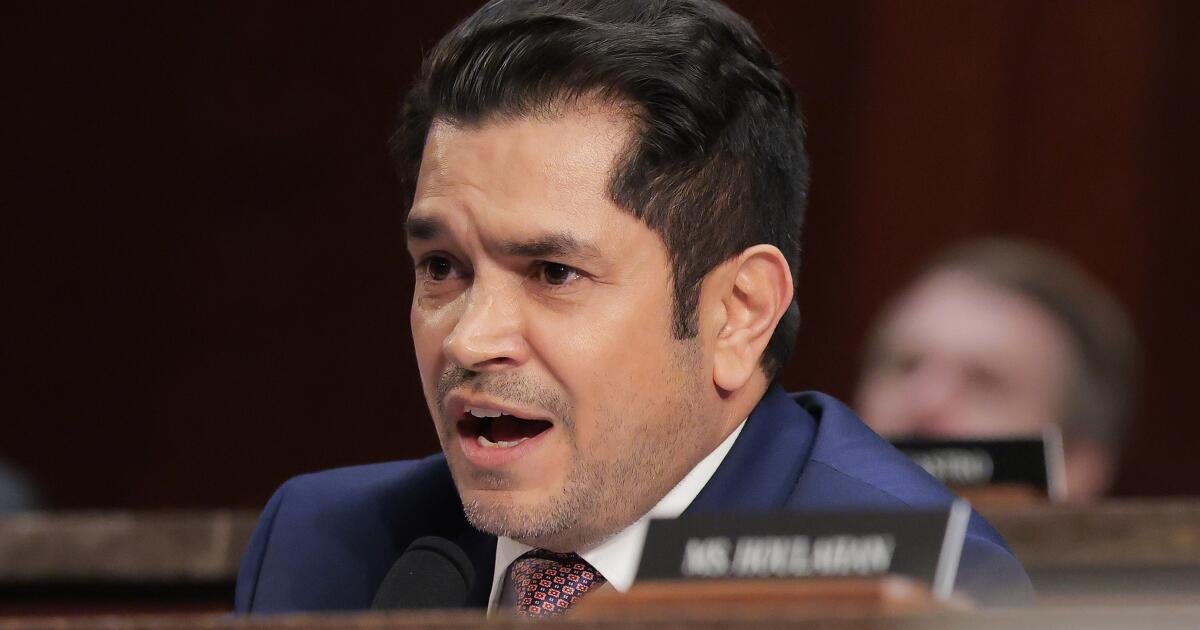 You are currently viewing House Ethics Committee announces sexual misconduct investigation into Rep. Jimmy Gomez