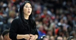 Read more about the article Valkryies coach counters Sophie Cunningham on trans athletes: ‘Sports is about belonging’
