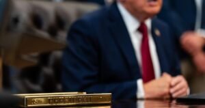 Read more about the article Contributor: Trump’s hubris rivals the fallen heroes of ancient Greek mythology