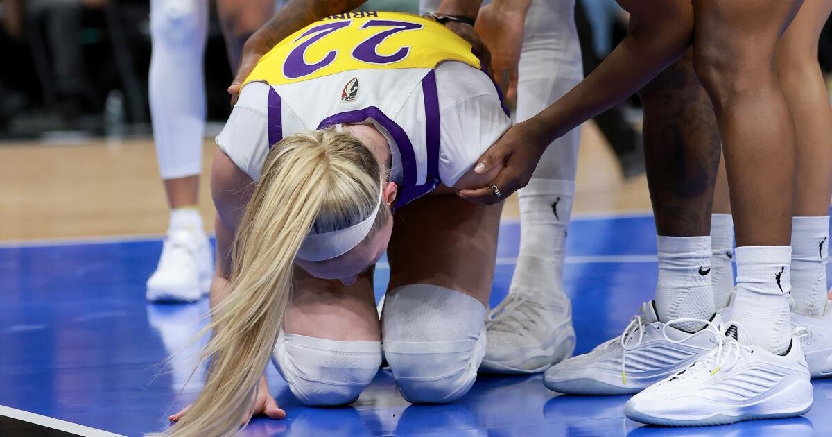 Read more about the article Cameron Brink injured as Sparks fall to Liberty despite 40-point fourth quarter