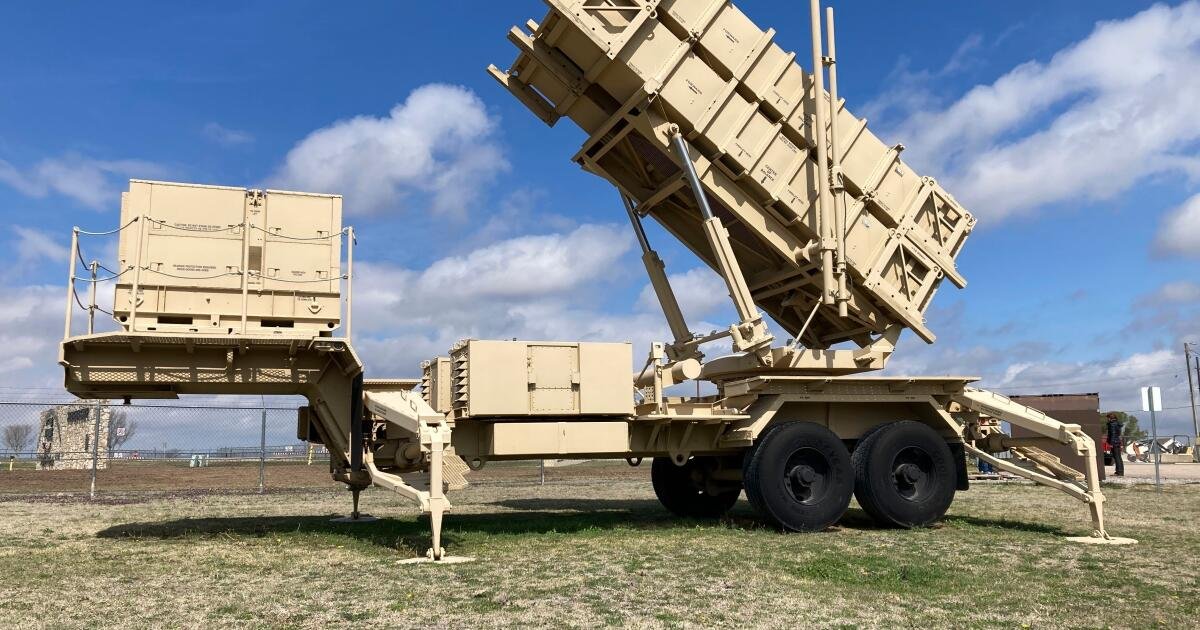 You are currently viewing Pentagon pushes defense companies to boost weapons production after concerns of depleted stocks
