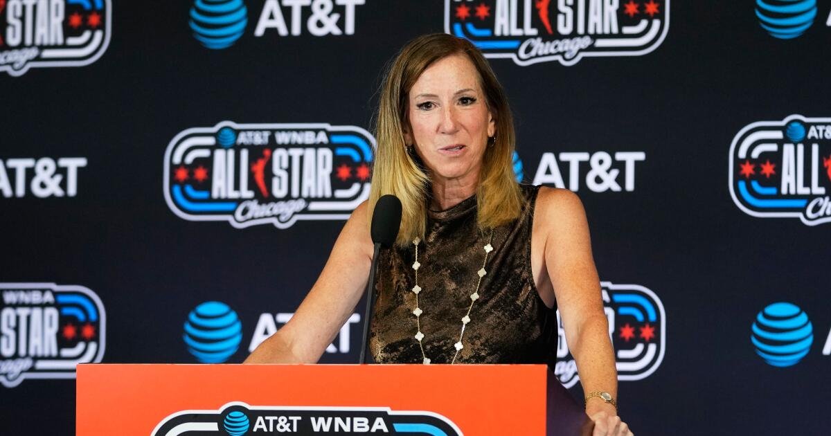 You are currently viewing WNBA commissioner says league task force will discuss response to transgender debate