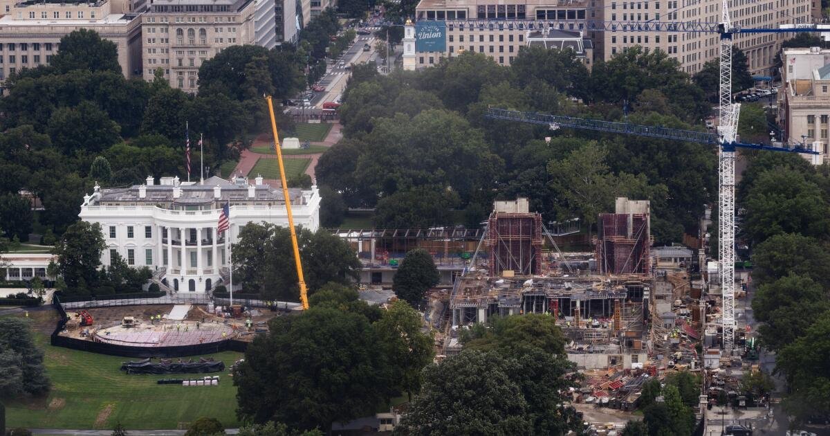 Read more about the article Appeals court rules Trump can’t build White House ballroom without congressional approval