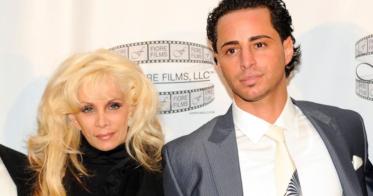 You are currently viewing John Gotti’s grandson kept trying to delay prison to donate kidney to mother. A judge said enough.