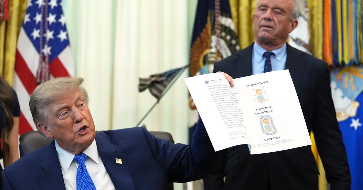 You are currently viewing Trump to sign executive order calling for spacing out childhood shots