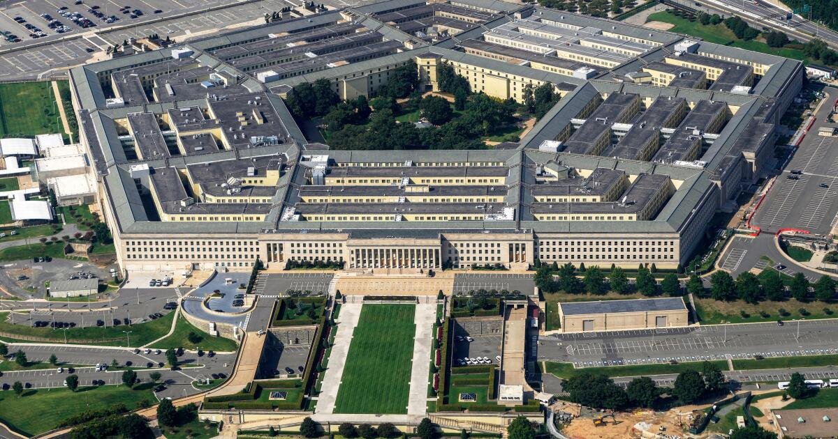 You are currently viewing Pentagon pushes Asian allies to arm up as U.S. ‘digs in’ to deter war